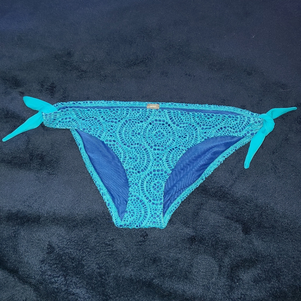 Aerie swim bottom